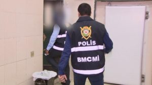 polis les