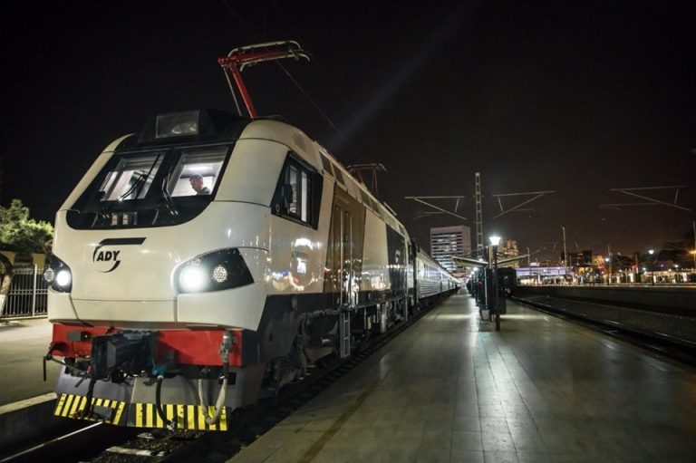 73afbf84-0e5e-4863-a8e5-b1d0d866d05d