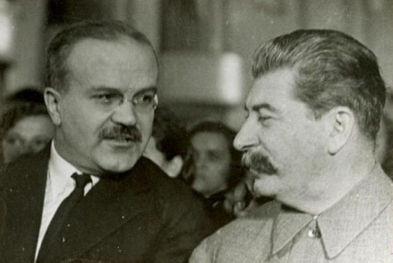 molotov01