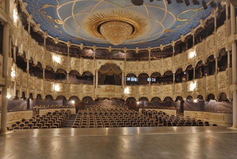 teatr