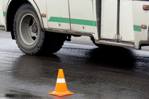 bus_crash_041119