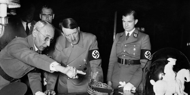 NAZISM-HITLER-EXHIBITION-MUSEUM