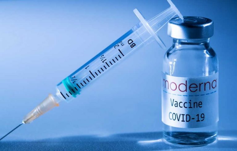 CORRECTION-FRANCE-HEALTH-VIRUS-MODERNA-VACCINE