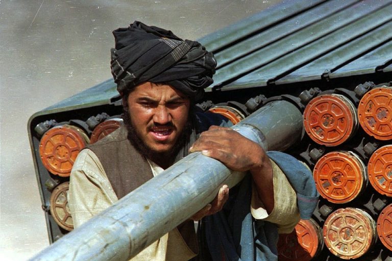 taliban raketle