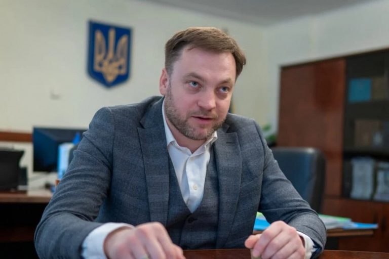 ukr din