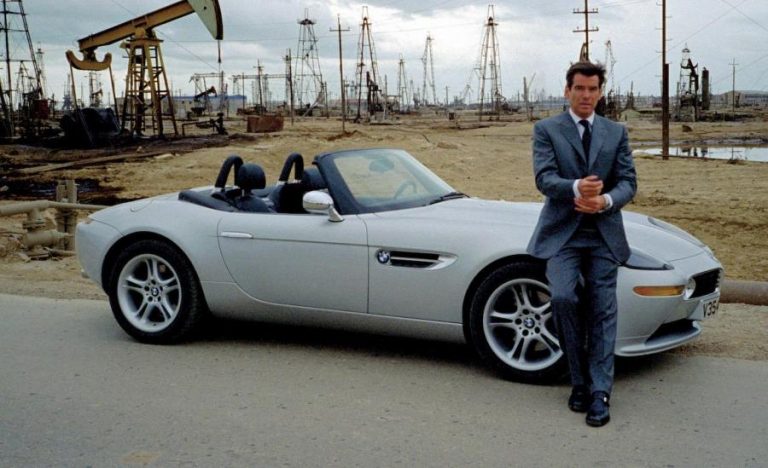 bond03