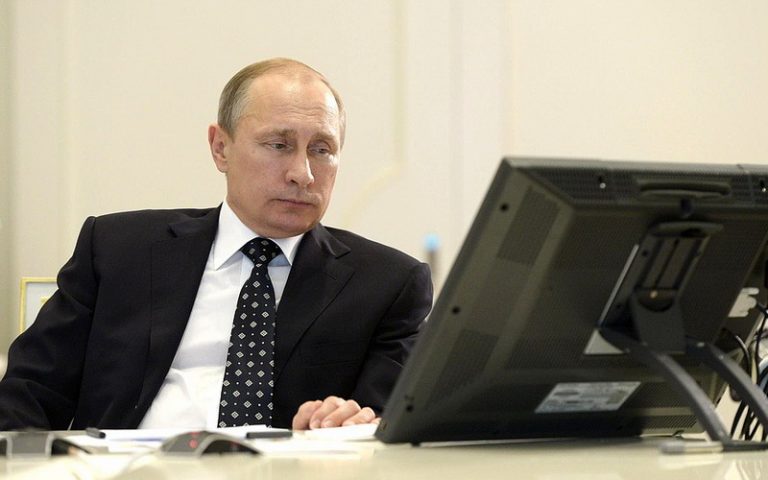 putin komputer