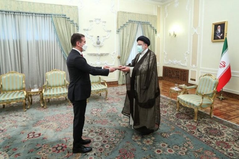 az sefir iran