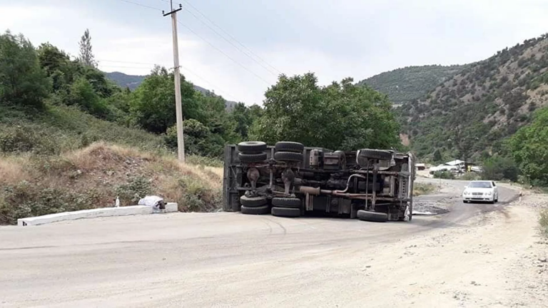 rus qeza ermeni