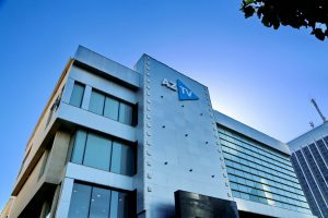 Elmlər doktoru AzTV-nin