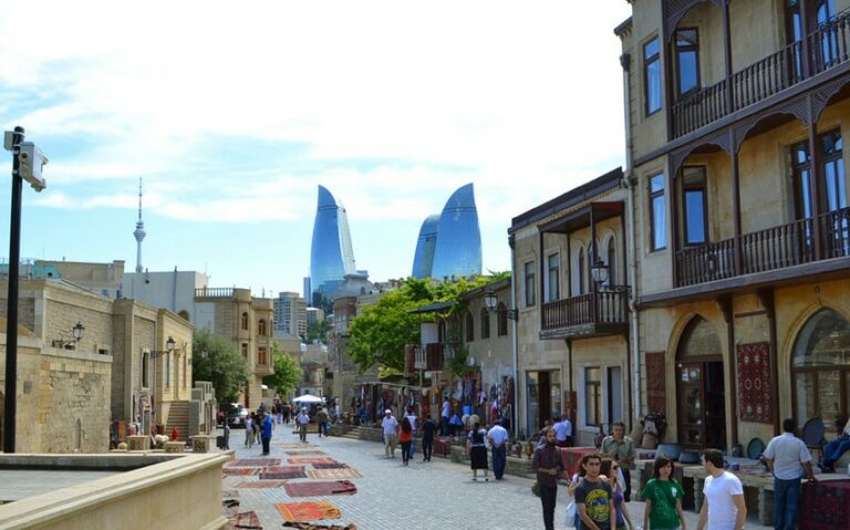 Bakı