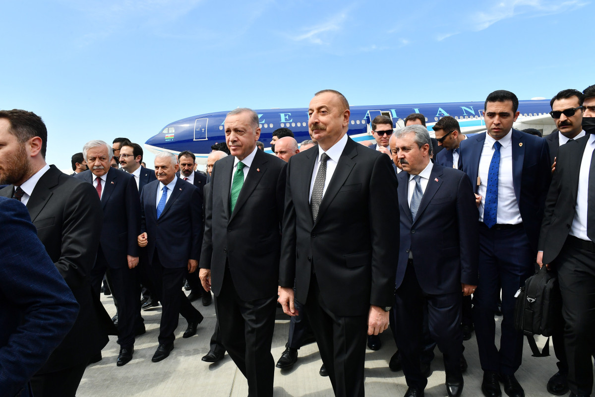 ilham erdoqan hava limani
