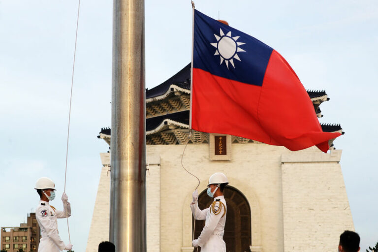 AP22211413620184-pic_32ratio_900x600-900x600-36094