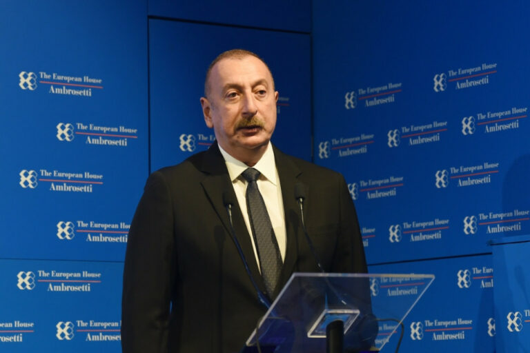 ilham forum cixis