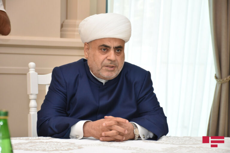 seyx qmi