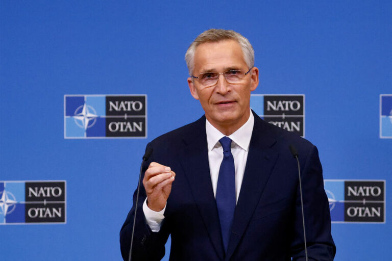 2022-10-11T132947Z_625375674_RC21ZW9L5TKD_RTRMADP_3_UKRAINE-CRISIS-NATO-pic_32ratio_900x600-900x600-32064