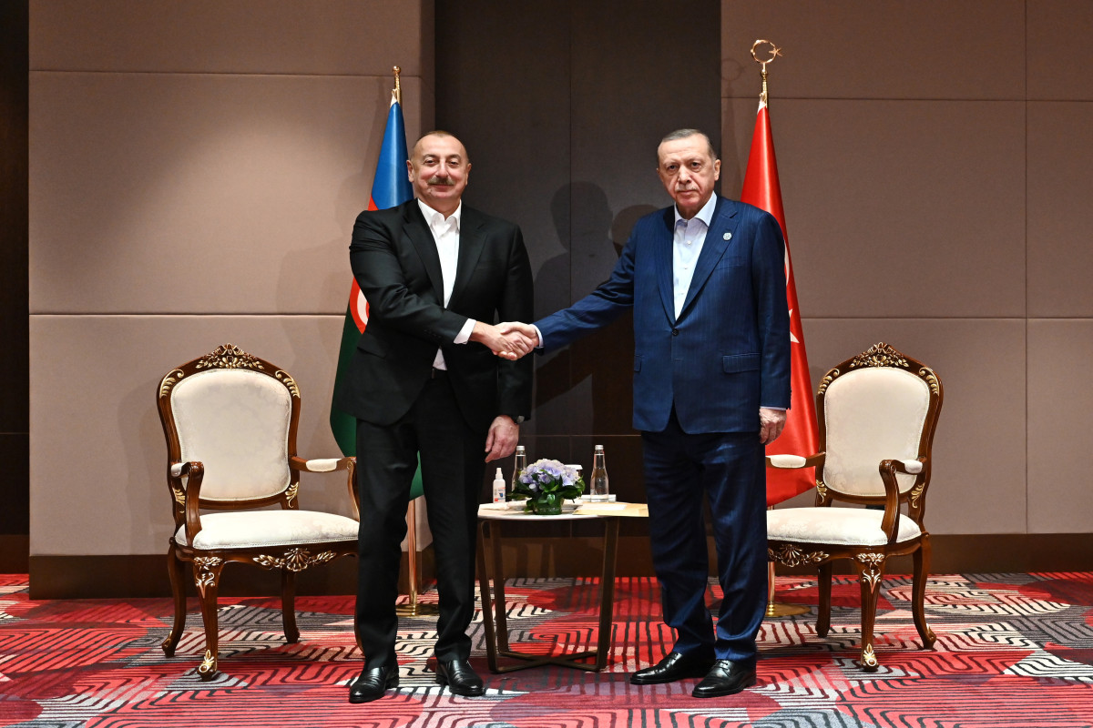 ilham erdoq ozbek