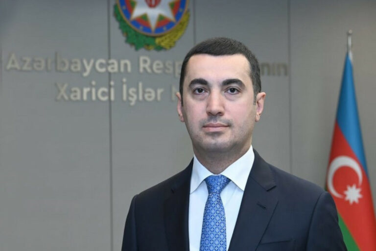 AYxan