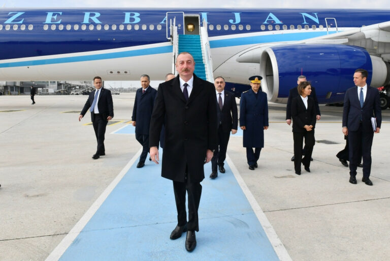 ilham turk esas