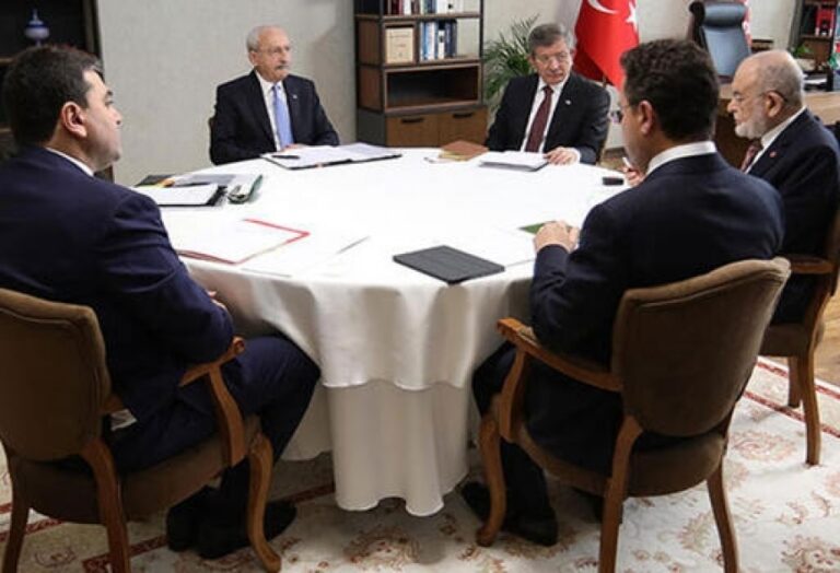 bes masa turk