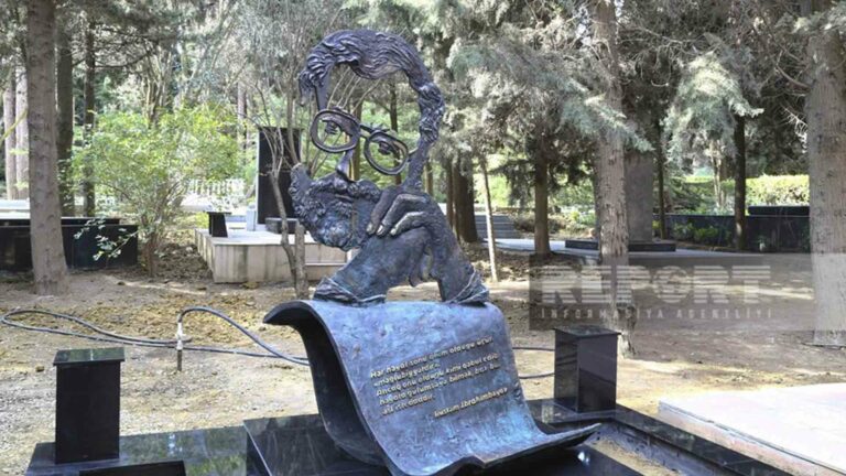 rustem qebir
