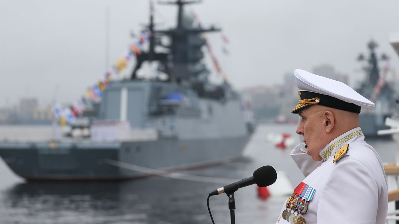TASS_54083852
