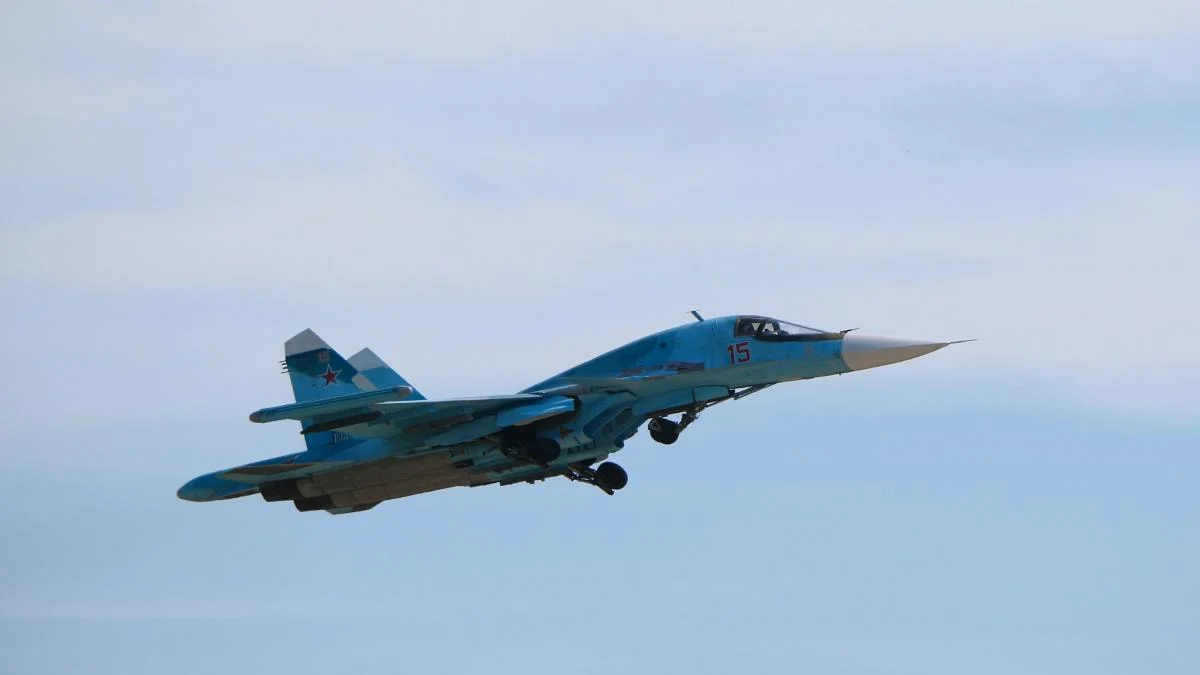 su 25