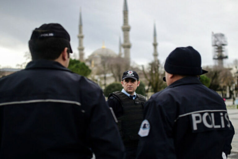 turk polis