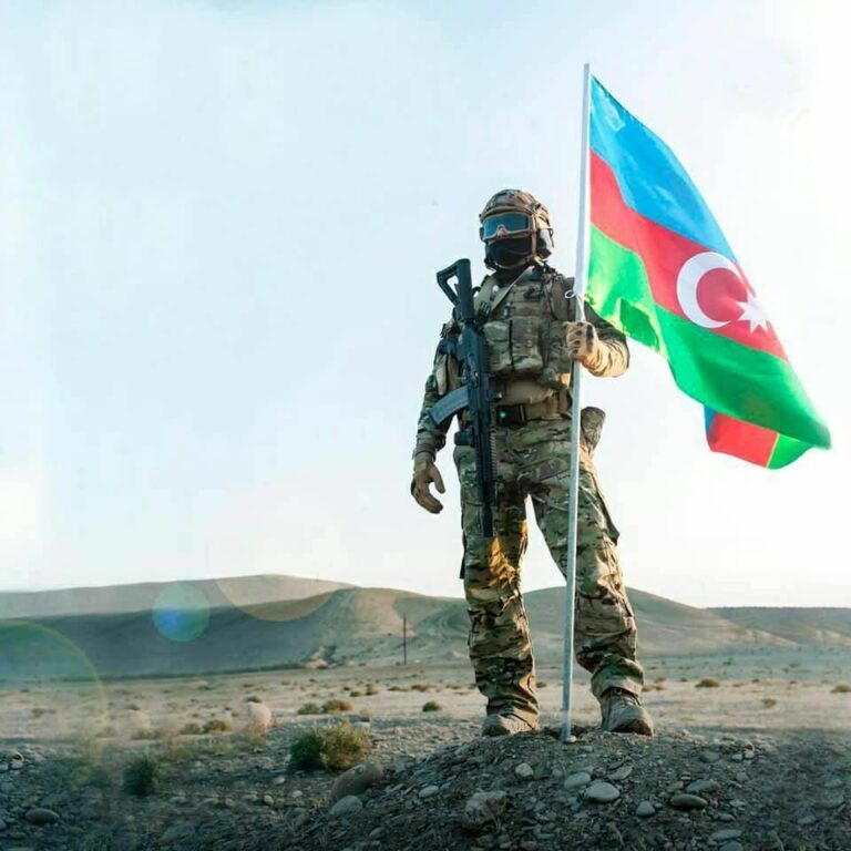 azerbaijan_soldier_040121