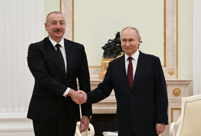 ilham putin tekbetek