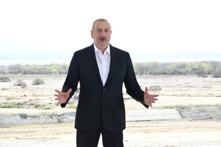 ilham sirvan02