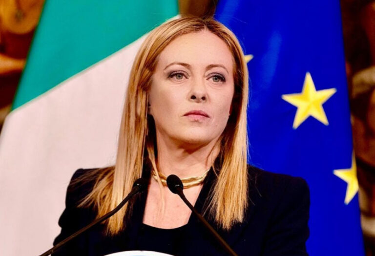 italiya bas anazir