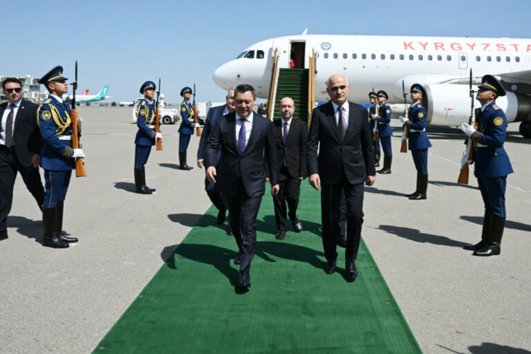 qirqiz prez
