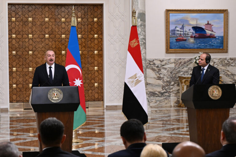 ilham sisi beyanat media