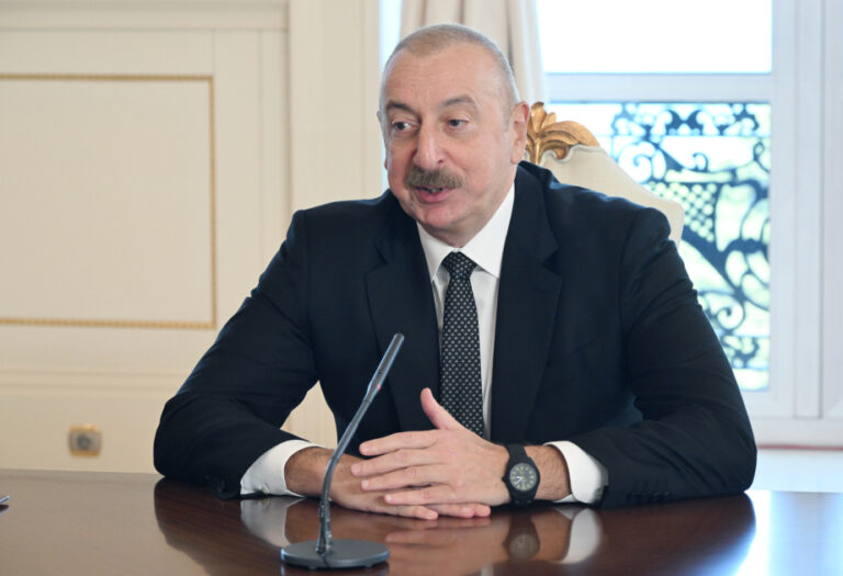 ilham aliyev putin esas