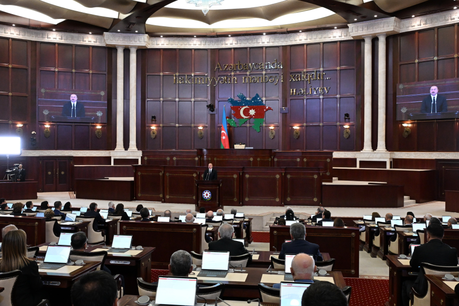 ilham parlament02