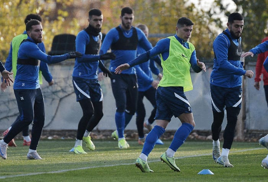 aze yiqma futbol