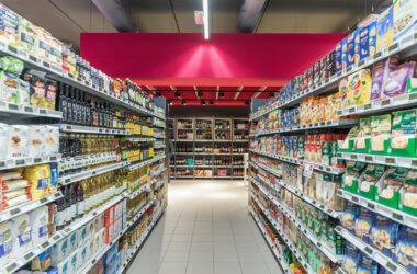 Marketlərdə