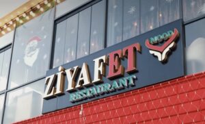 Bakıda tanınmış restorandan şikayət