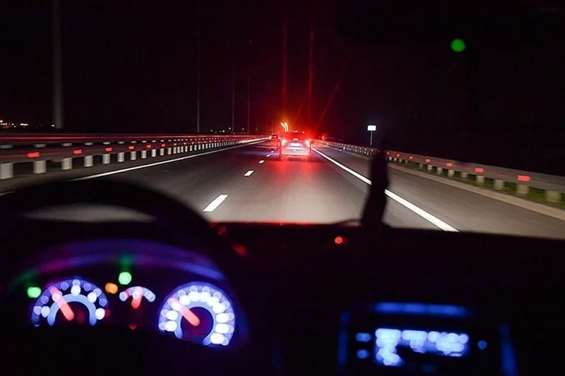 Avtomobil şüşələrinin tərləməsinə qarşı