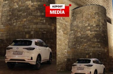 Qız qalasının yanında