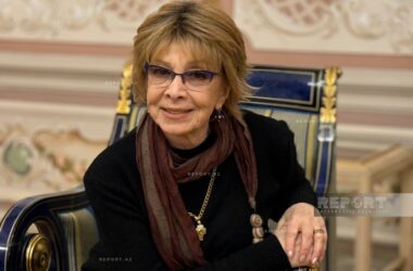 Dedim anası yox elə Ceyranın özüyəm