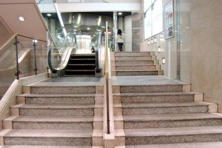 Dünyanın ən kiçik eskalatoru