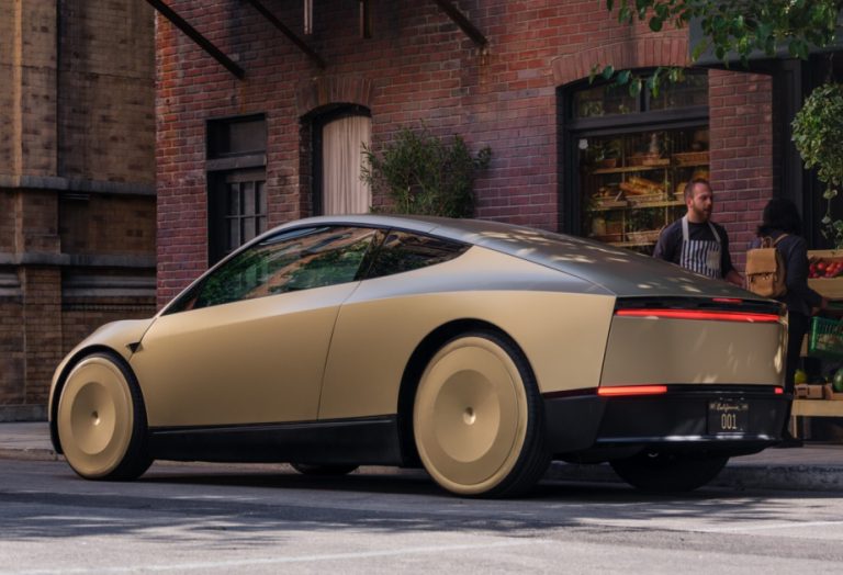 tesla taksi
