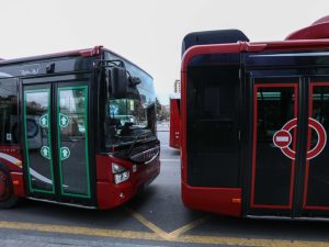 Avtobus