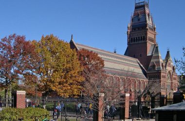 Harvard Universiteti