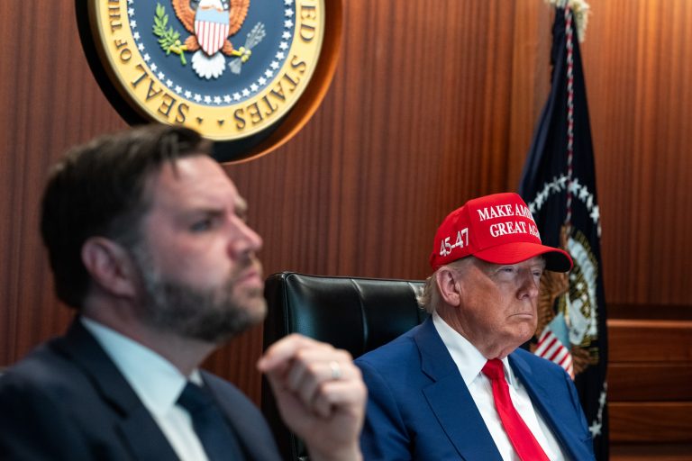 tramp01