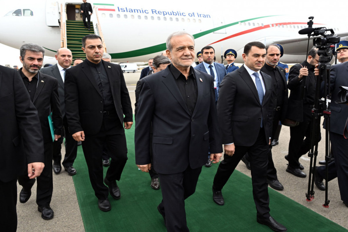 pezeskian azeri foto