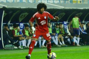 futbolçu qaraderili