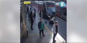 tramvay qiz01